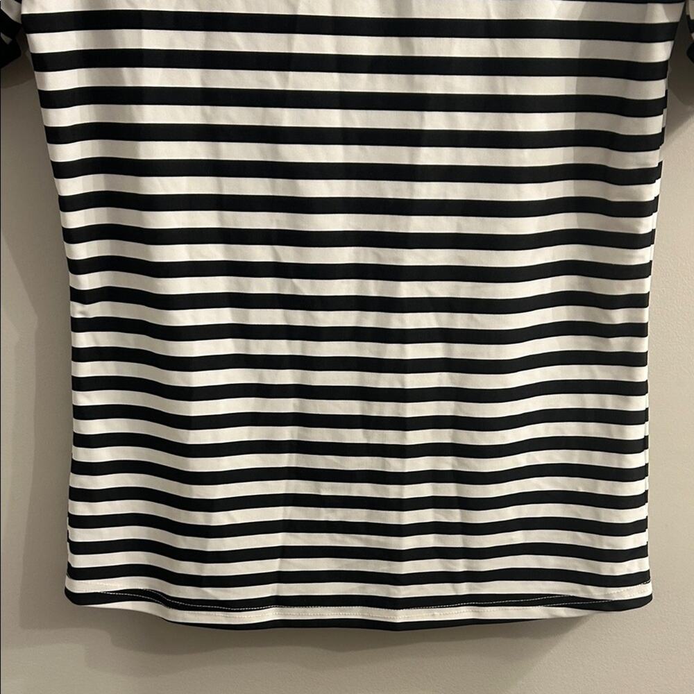 Dainty Jewells Women’s Black White Striped Modest Ruffle Swim Top Size Small - Picture 4 of 8